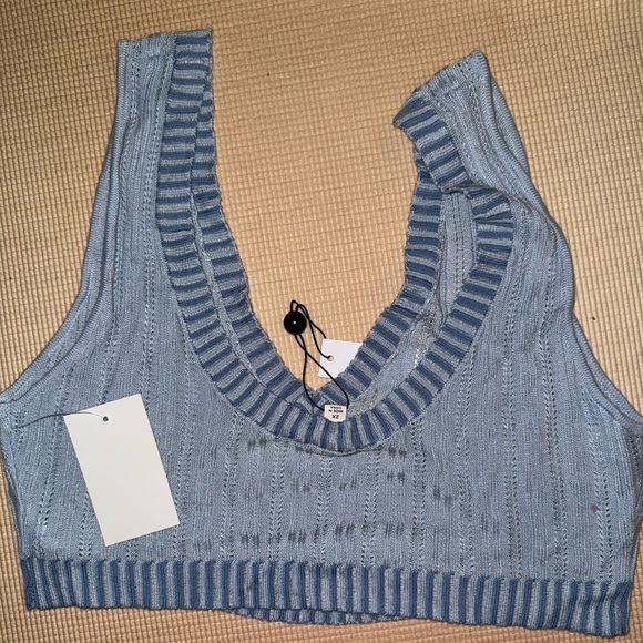 For love and lemons Rhea cropped tank 2x - Picture 3 of 4